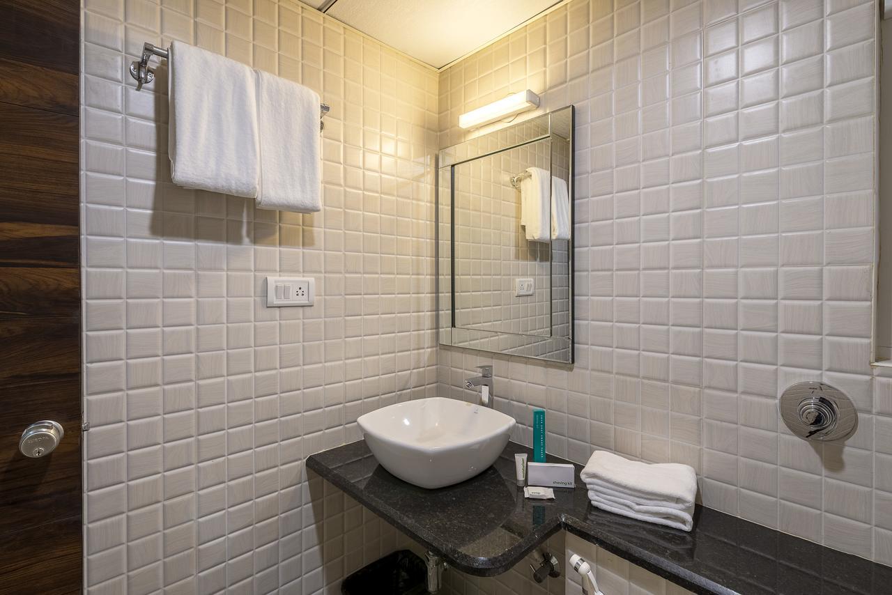 Daffodil Delight - Manyata Tech Park Hotel บังกาลอร์ ภายนอก รูปภาพ