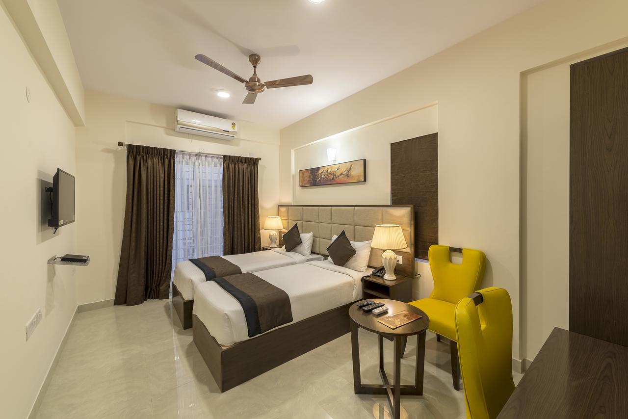 Daffodil Delight - Manyata Tech Park Hotel บังกาลอร์ ภายนอก รูปภาพ