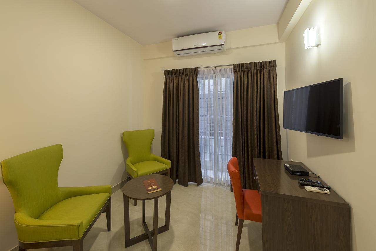 Daffodil Delight - Manyata Tech Park Hotel บังกาลอร์ ภายนอก รูปภาพ