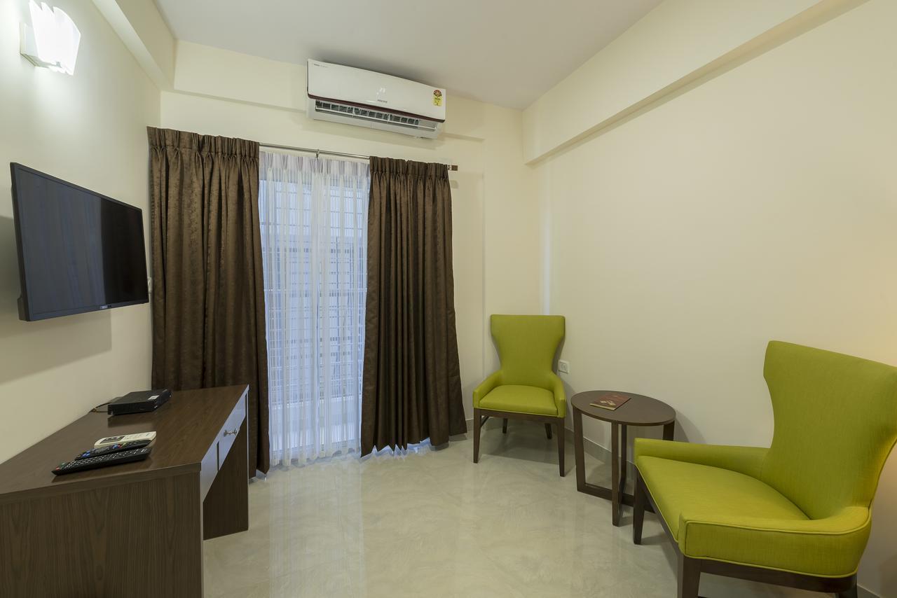 Daffodil Delight - Manyata Tech Park Hotel บังกาลอร์ ภายนอก รูปภาพ