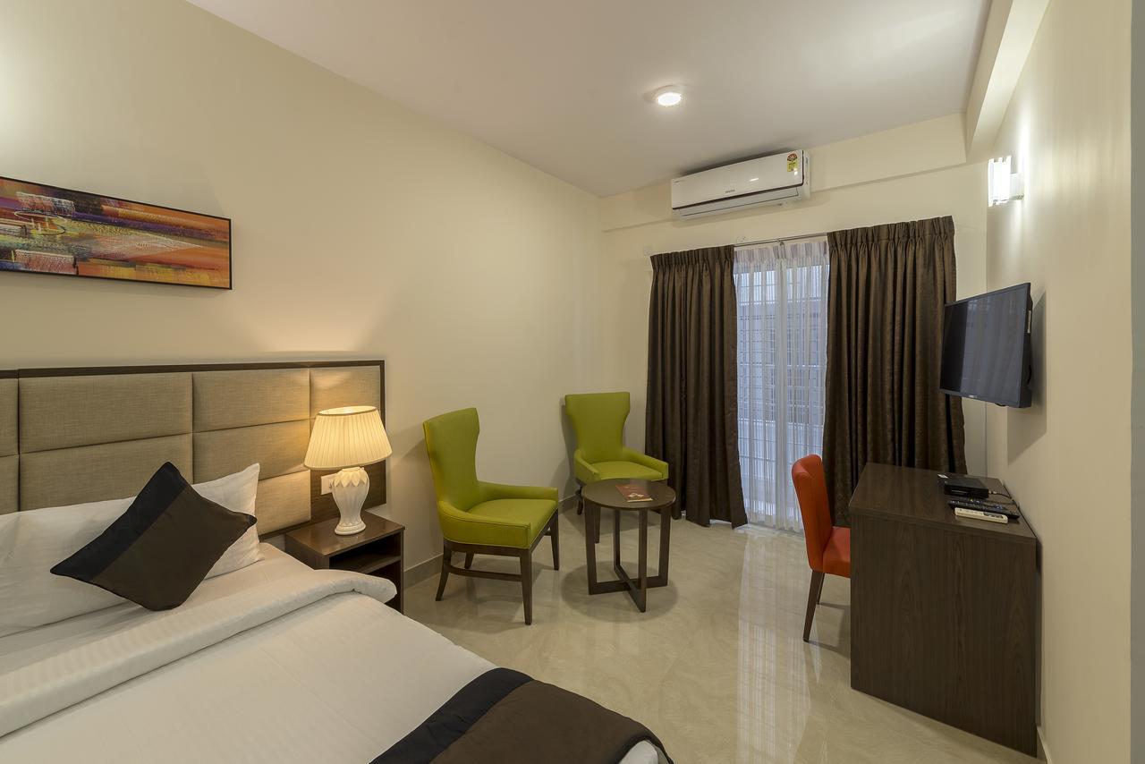 Daffodil Delight - Manyata Tech Park Hotel บังกาลอร์ ภายนอก รูปภาพ