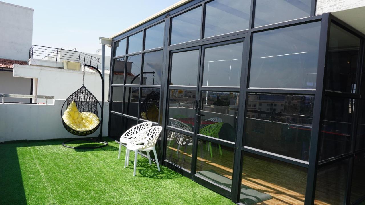Daffodil Delight - Manyata Tech Park Hotel บังกาลอร์ ภายนอก รูปภาพ