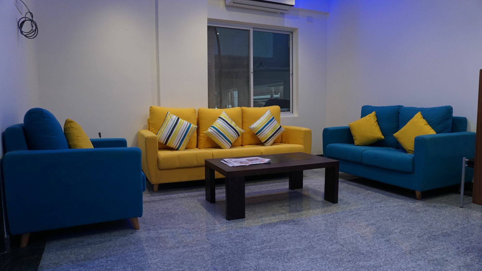 Daffodil Delight - Manyata Tech Park Hotel บังกาลอร์ ภายนอก รูปภาพ