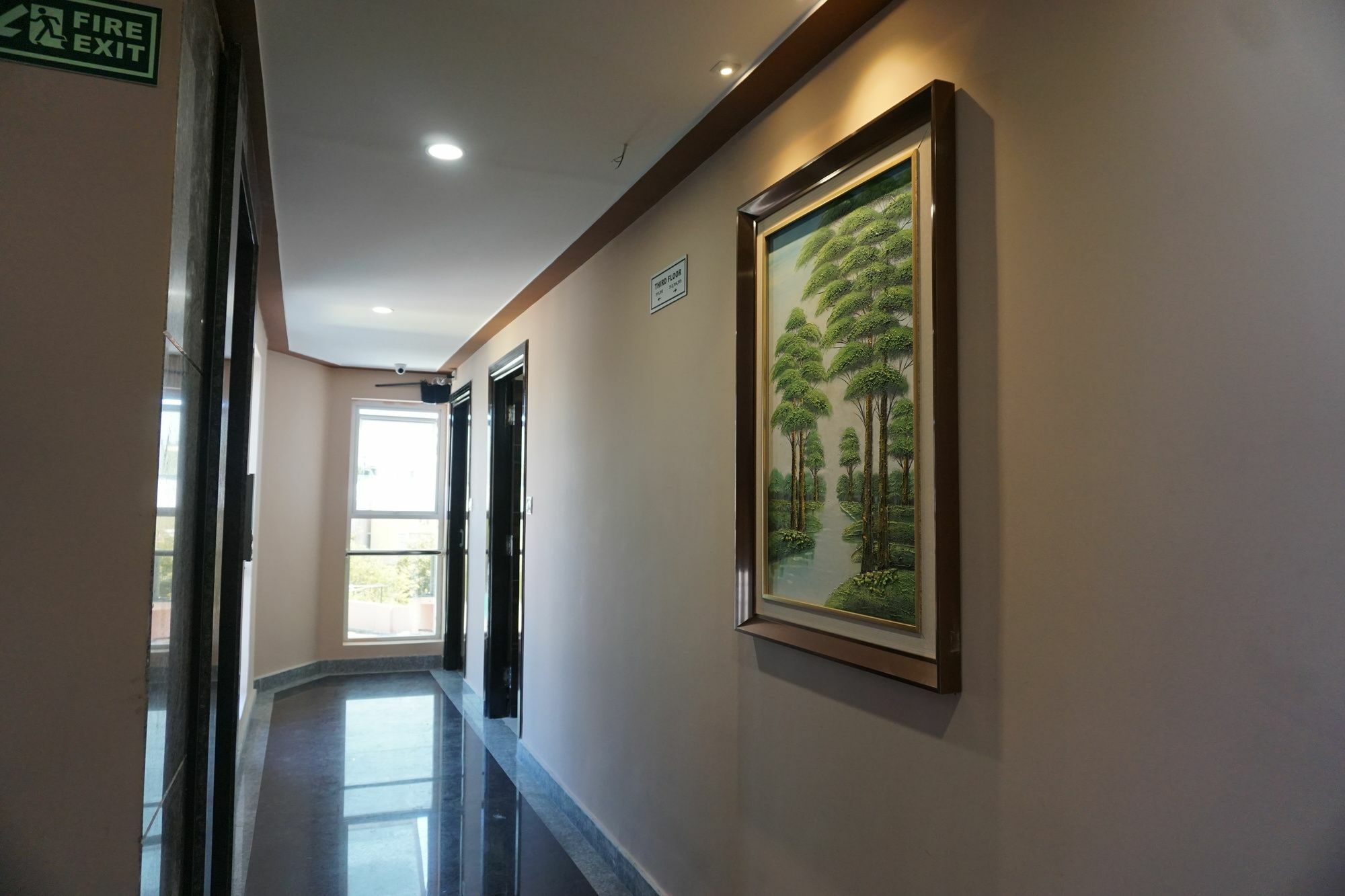 Daffodil Delight - Manyata Tech Park Hotel บังกาลอร์ ภายนอก รูปภาพ