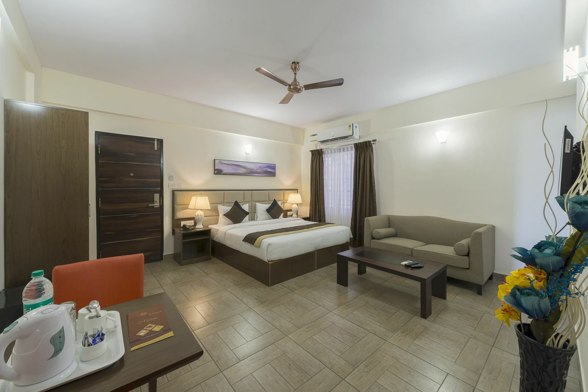 Daffodil Delight - Manyata Tech Park Hotel บังกาลอร์ ภายนอก รูปภาพ